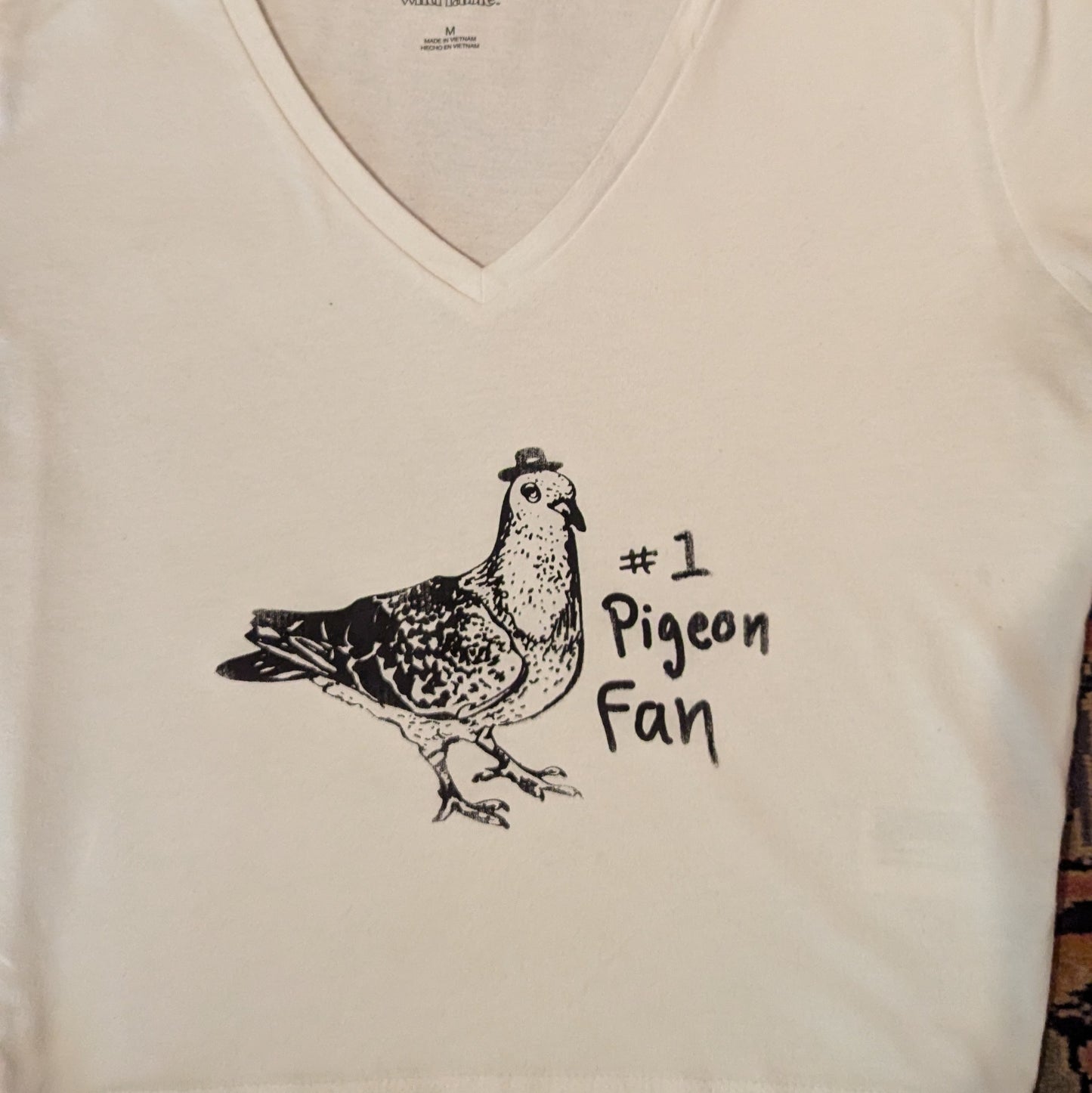 Women's Medium Pigeon Crop Top