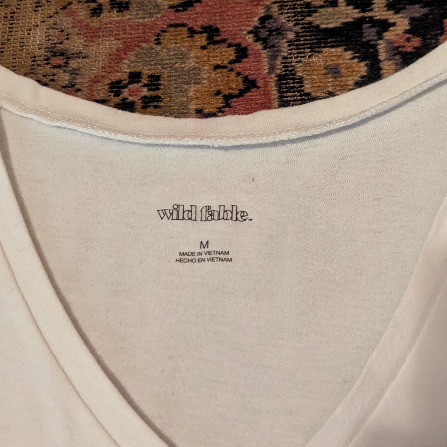 Women's Medium Pigeon Crop Top