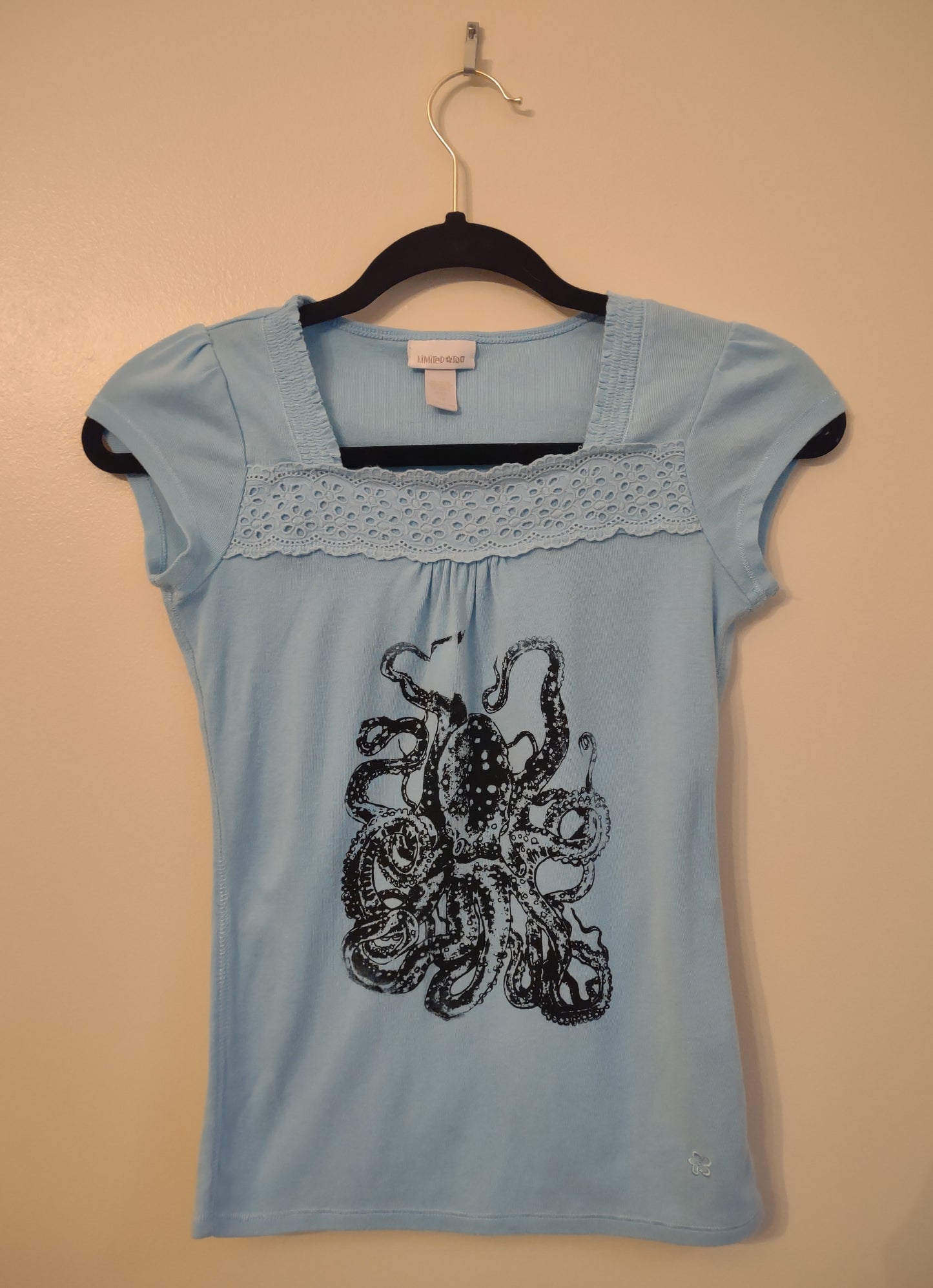 Children's large octopus shirt