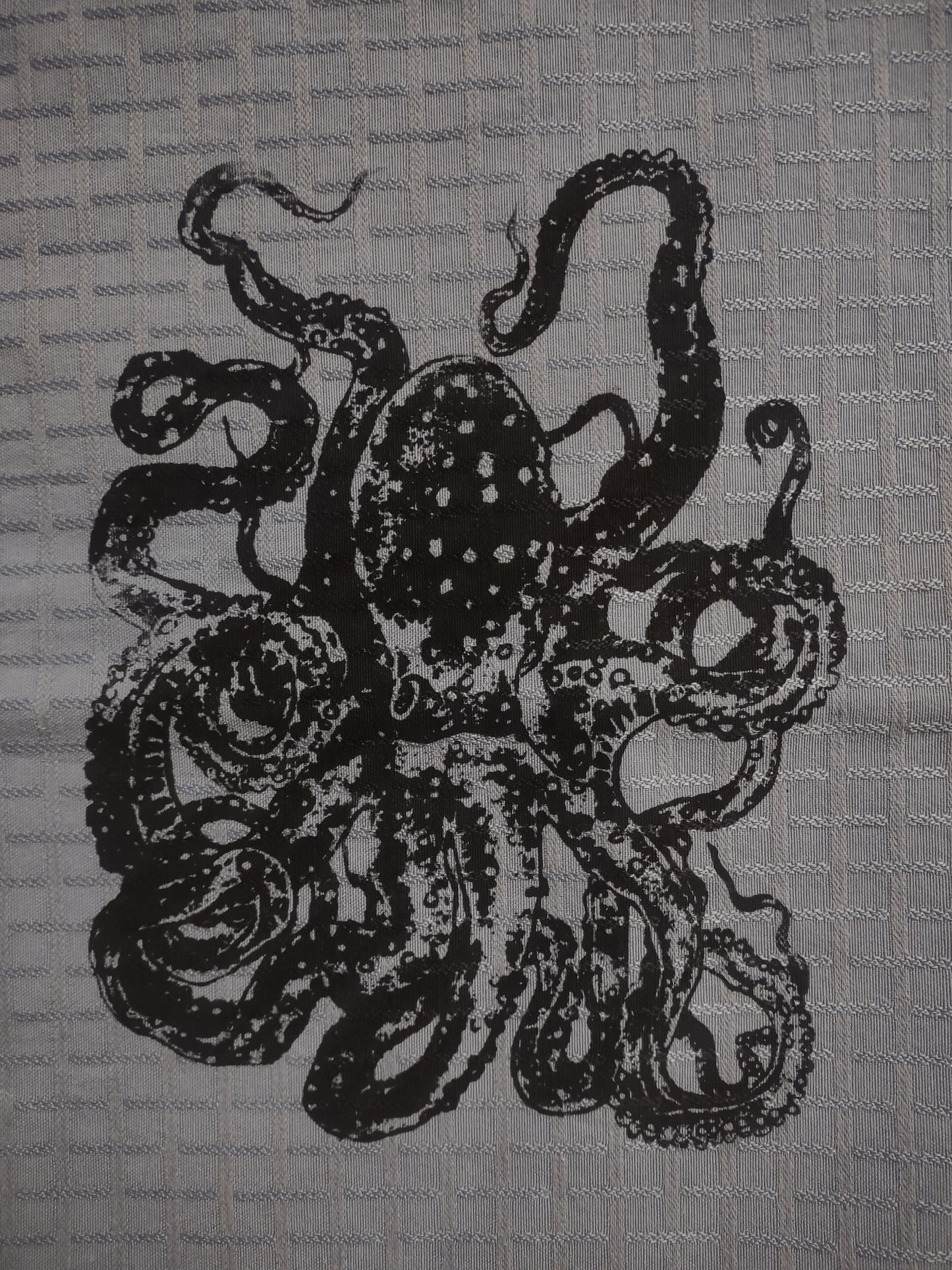 Octopus wall hanging