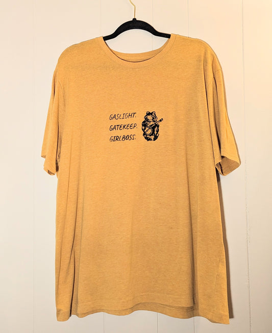 Gaslighting frog shirt XXL