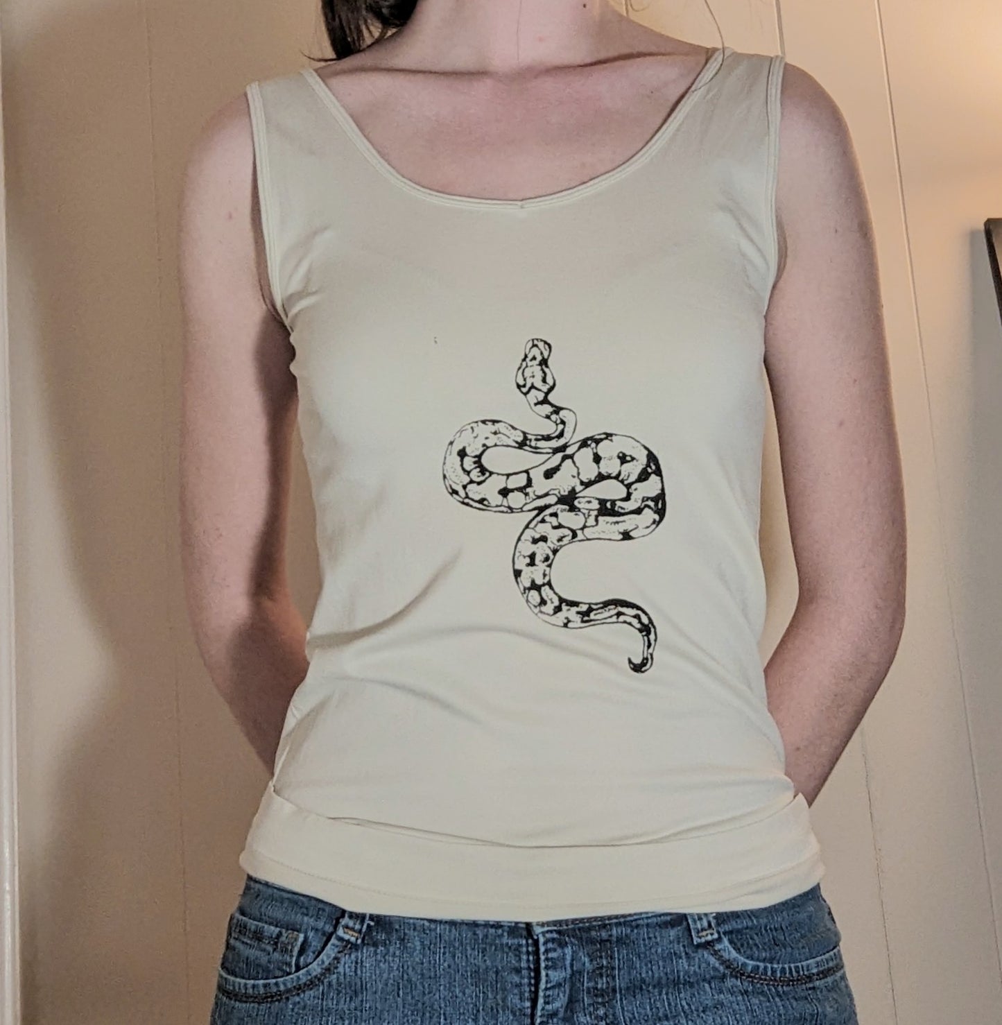 Womens medium snake tank top