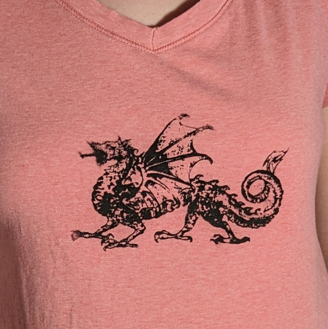 Women's large dragon shirt